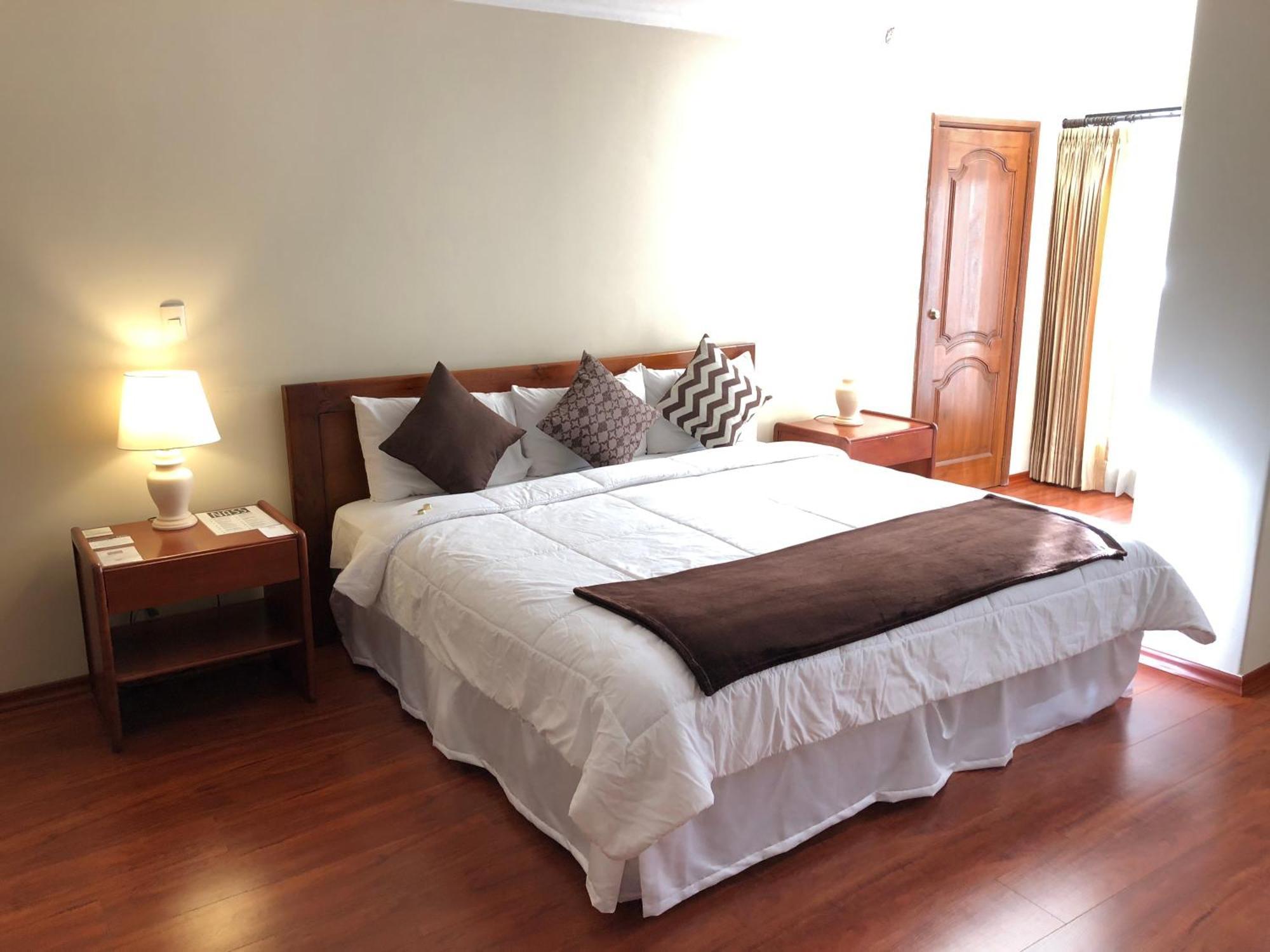 Hotel Nass Pinar Del Lago Cuenca Kültér fotó